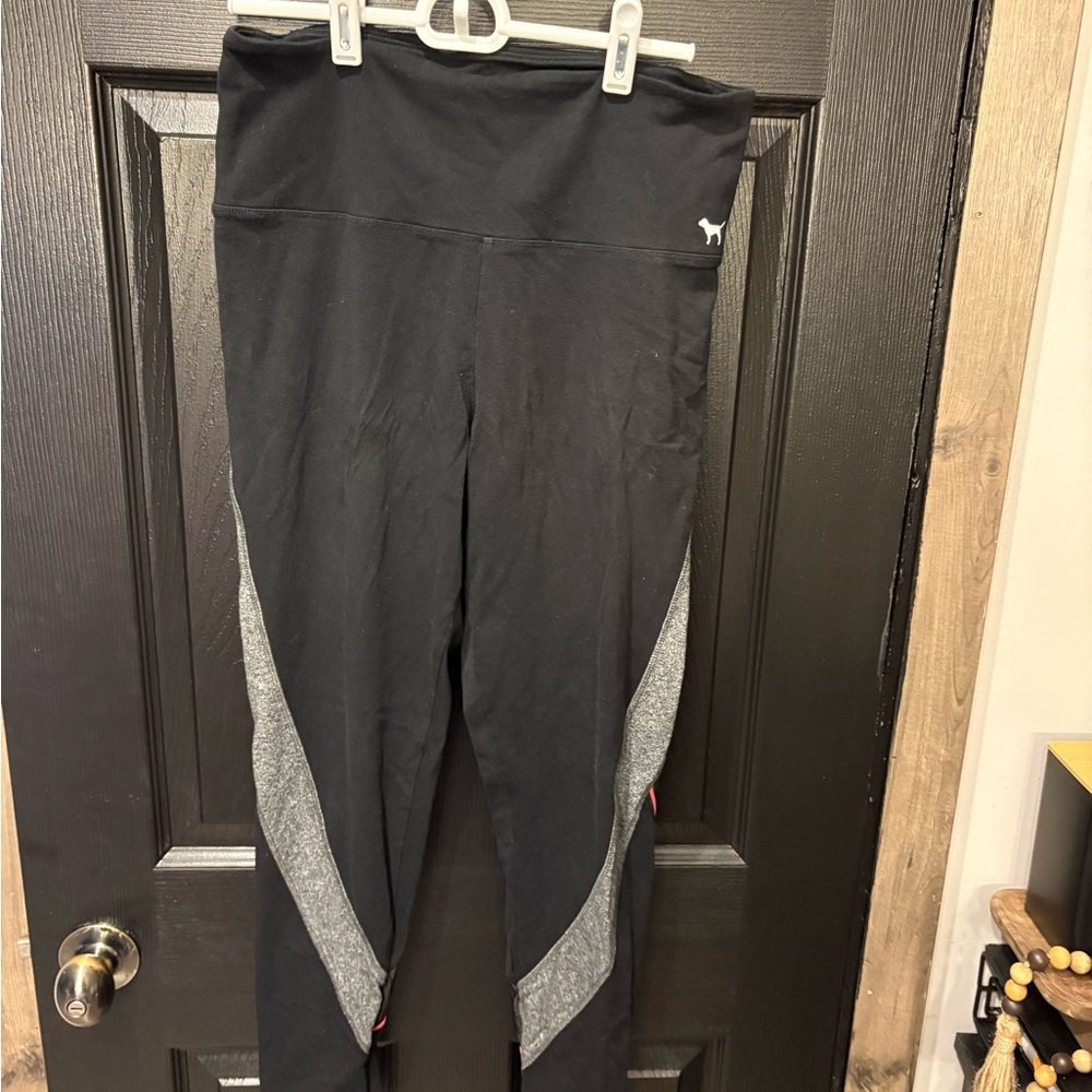 PINK Victoria's Secret Black and Gray Leggings